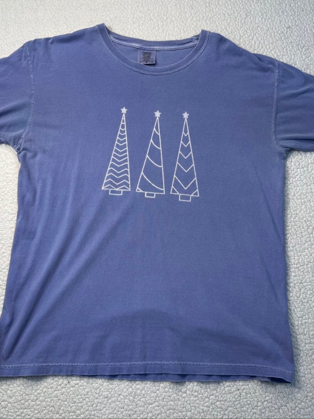 Comfort Colors Christmas Tree T-Shirt L Garment Dyed Periwinkle Holiday Tee